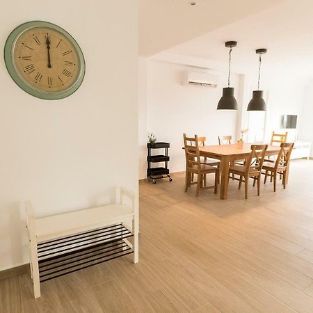 Apartamento cerca del mar  Blanes Exterior foto